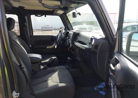 2017 Jeep Wrangler Unlimited Sahara from USA, damaged, VIN 1C4BJWEG6HL703403